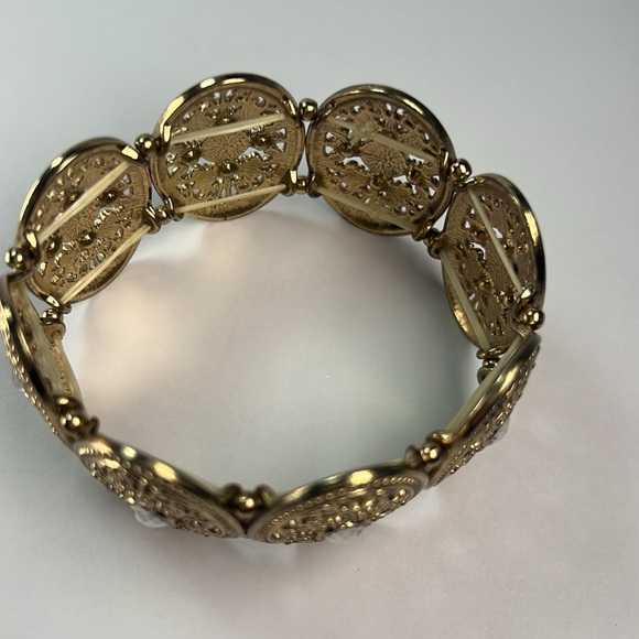 elastic gold tone rhinestone bracelet - Picture 3 of 7